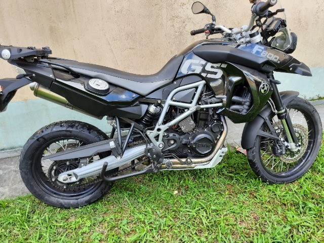F800GS TRIPLE BLACK