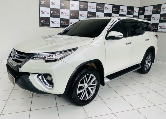 SW4 2.8 SRX 5L 4X4 DIESEL 2017