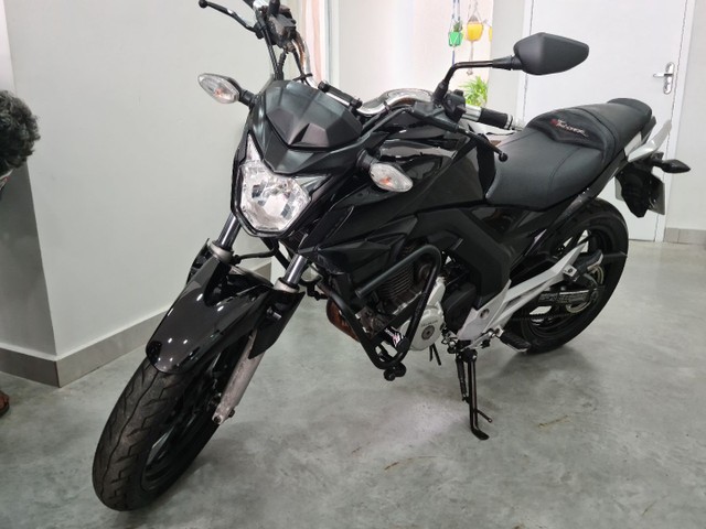 HONDA CB 250 TWISTER 2016