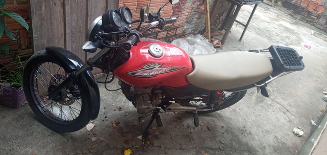 TITAN 125 COMPLETA