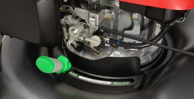 Cortador de grama Honda HRN216 a gasolina - Foto 2