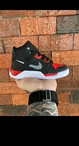 Tênis Nike infantil e juvenil 