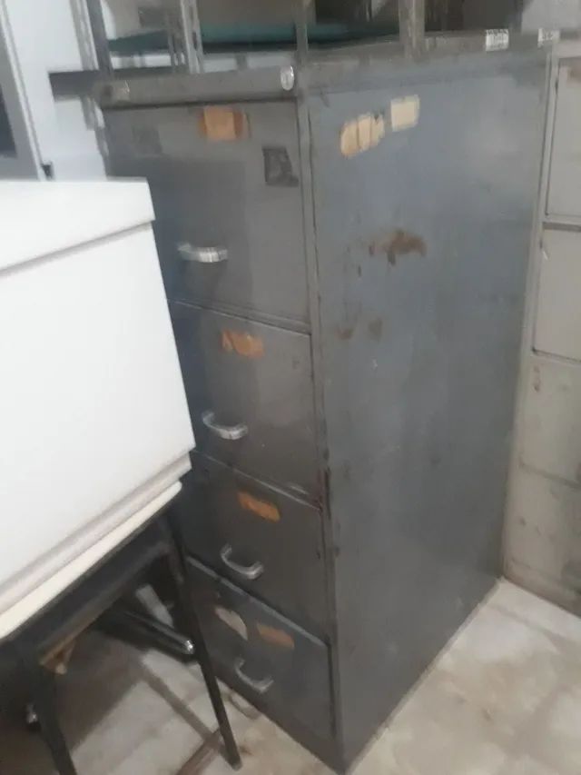 Arquivos de aço  usados 3 gavetas - Foto 3