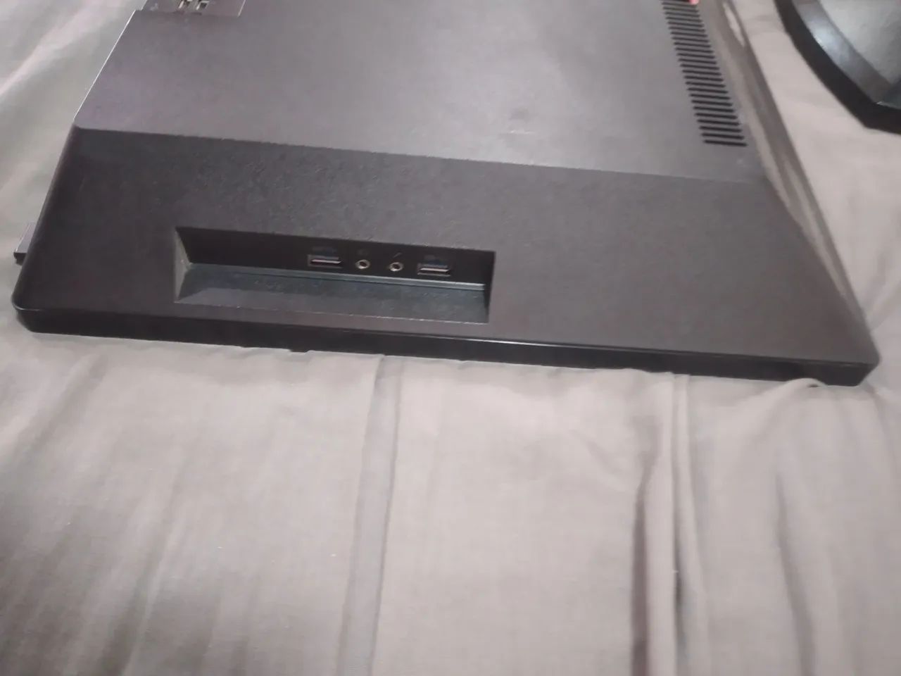  Lenovo All in One i5 Thinkcenter E73z 8 GB SSD 240GB  - Foto 2