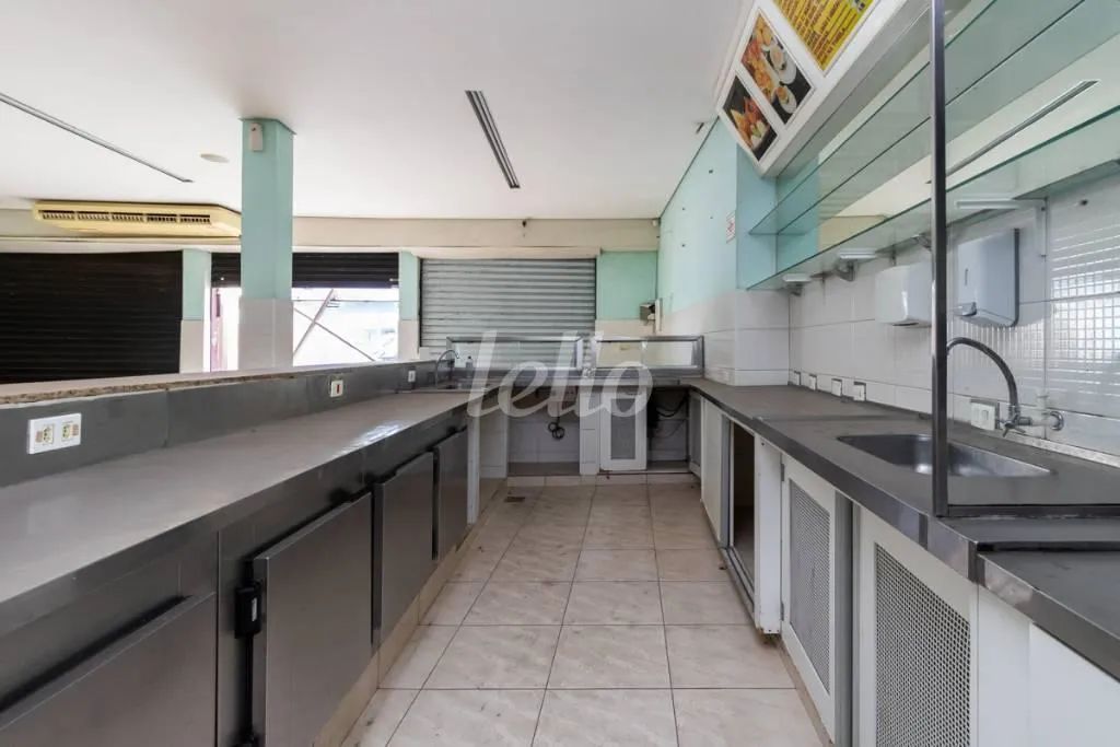 Comercial para alugar no(a) Vila Romana - Foto 8