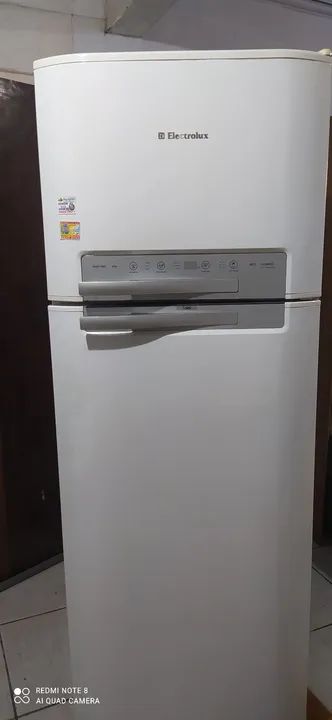 Motor precisa arruma painel não funciona,troco forno microondas,geladeira Frost free