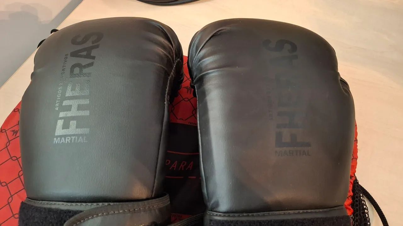 Luvas de Boxe - Fheras - Novas - Preta - Foto 6