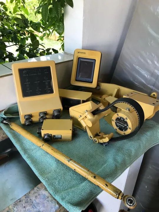 Sensor nivelamento Topcon escavadeiras etc - Foto 3