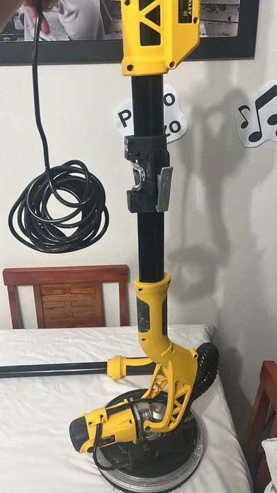 Lixadeira de Parede Roto Orbital com Led 230mm 9 Pol. 720W - STANLEY-SW75 - 110VOLTS - Foto 3