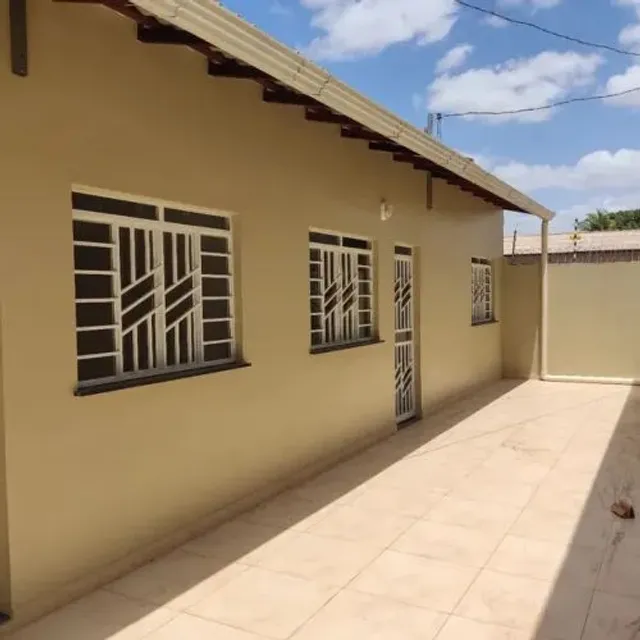 Vende-se está casa Urgente