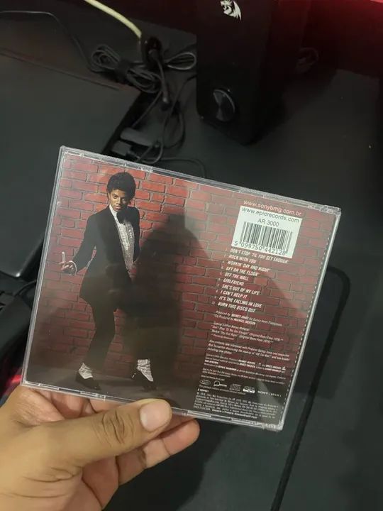 CD Michael Jackson Off The Wall Special Edition - Foto 2