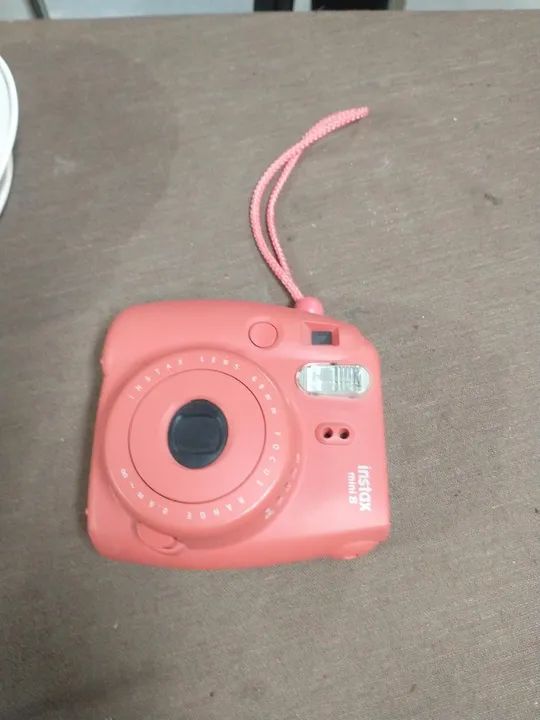Máquina fotográfica Fujifilm Instax Rosa
