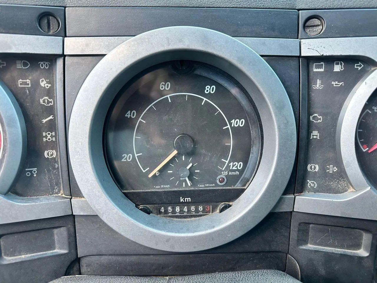 FORD CARGO 815 BAÚ  - Foto 9