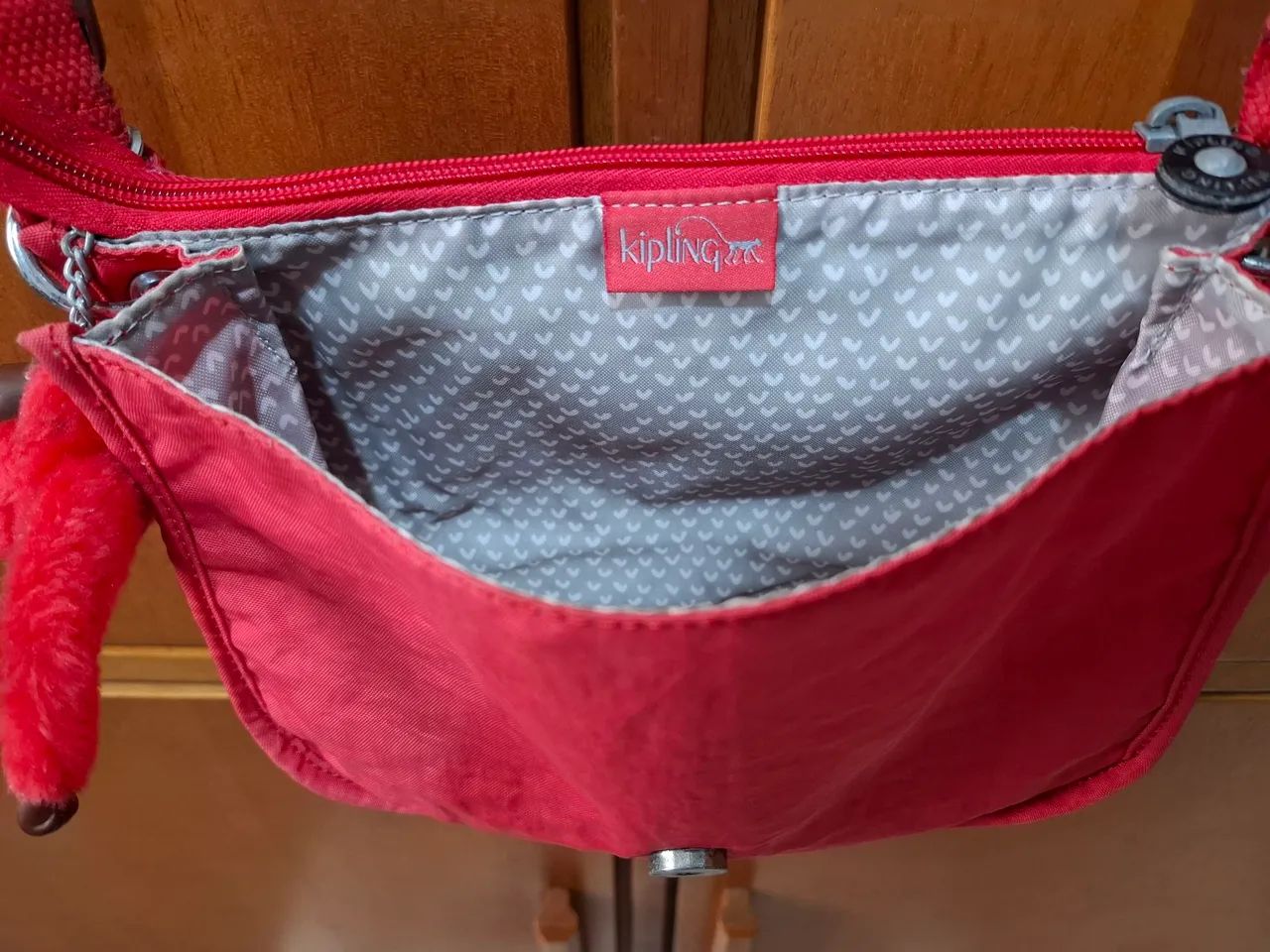 Bolsa Kipling Louiza (vermelha) - Foto 3