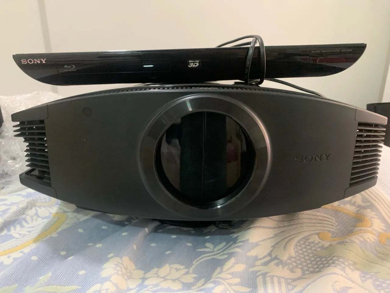 PROJETOR SONY VPL-VW90ES