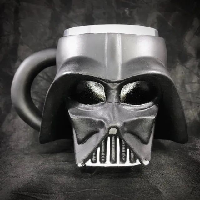 Caneca 3D do Darth Vader de 200ml Star Wars 