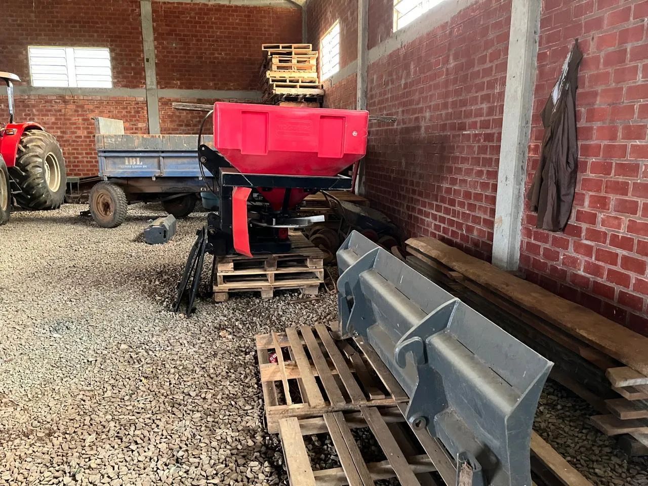 Espalhador de ureia - Foto 2