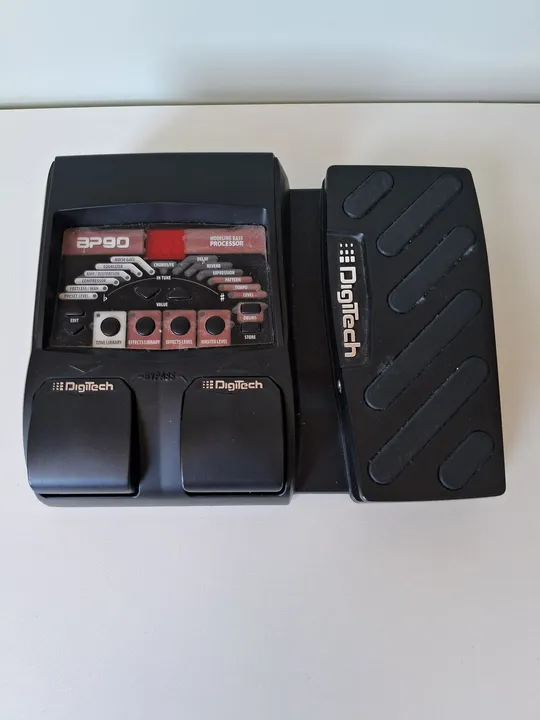 Pedaleira para baixo bp90 digitech