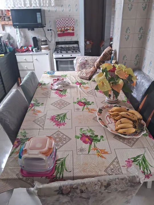 Linda mesa de madeira branca - Foto 4