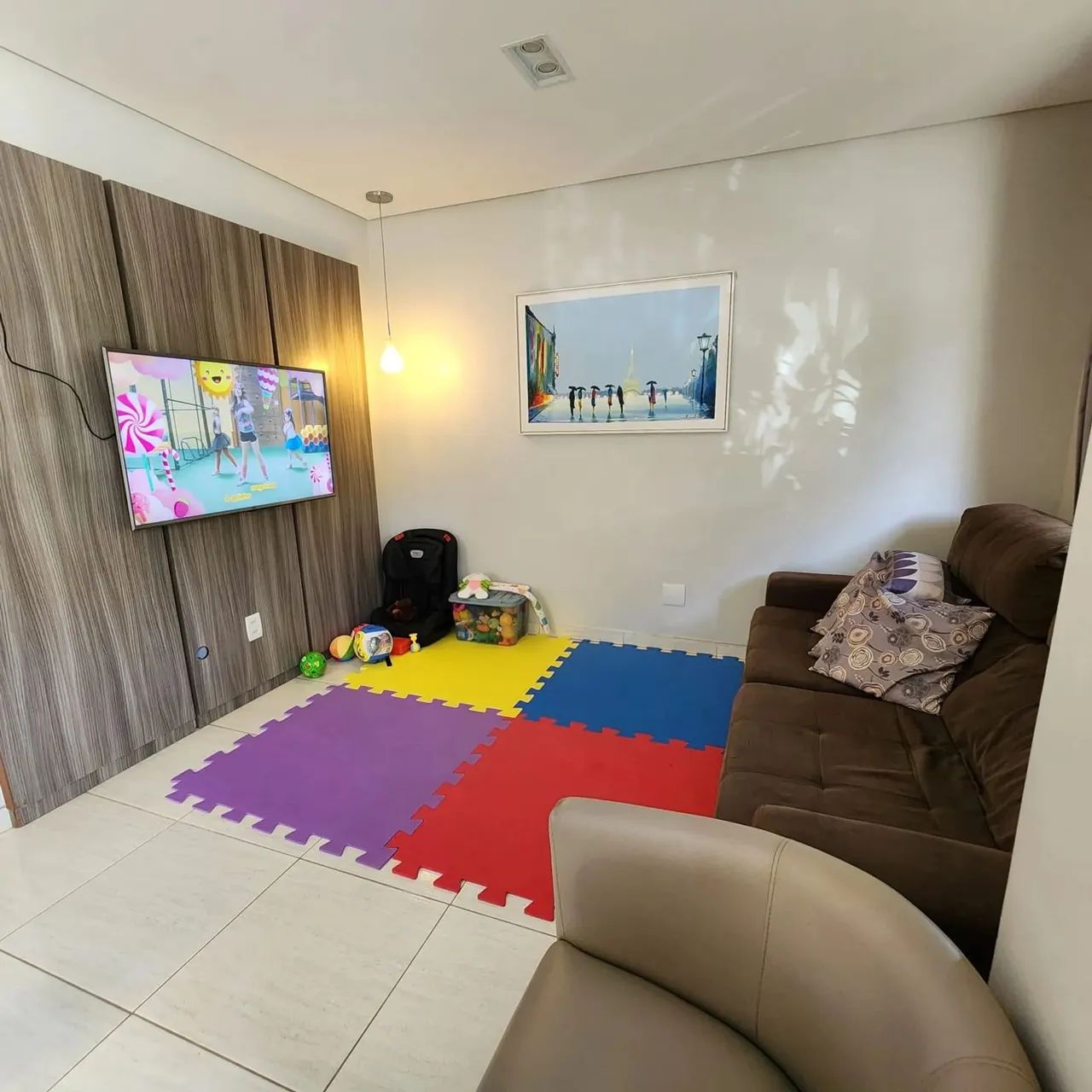 CASA SOLTA 3 SUÍTES ÁREA GOURMET C/ CHUVEIRÃO P/ REFRESCAR EM COND FECHADO PITANGUEIRAS - Foto 5