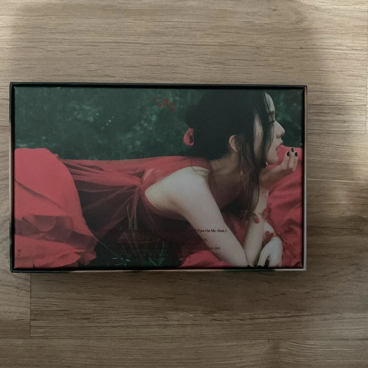 Álbum Jisoo (BLACKPINK) - ME (RED ver.) 1° edição + Pôster e brindes - Foto 5