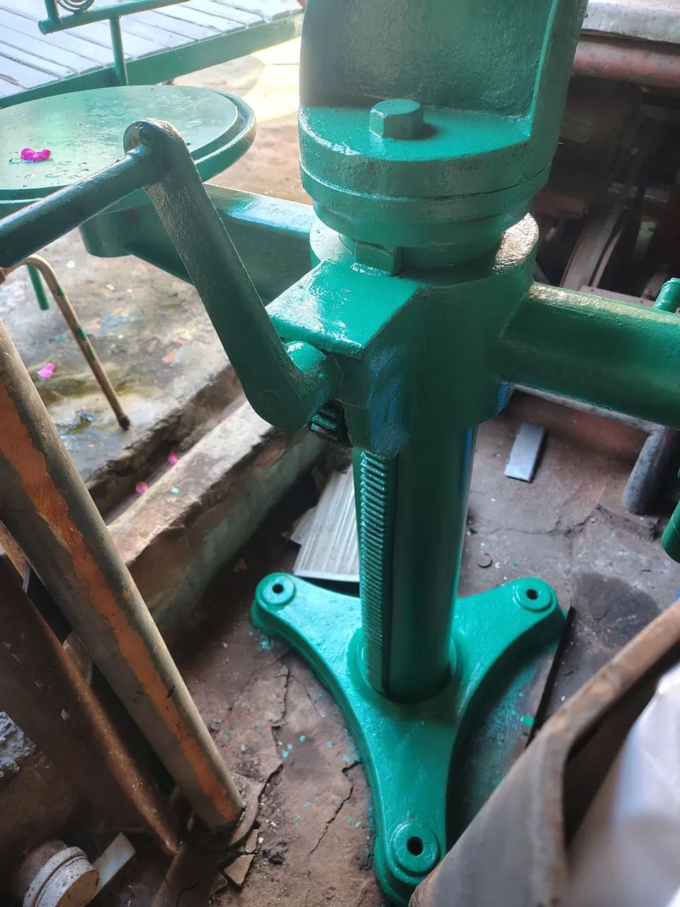 Furadeira de Coluna Antiga  - Foto 4