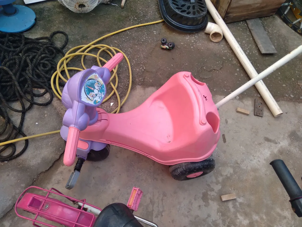 Bicicleta Infantil Rosa e velotrol rosa