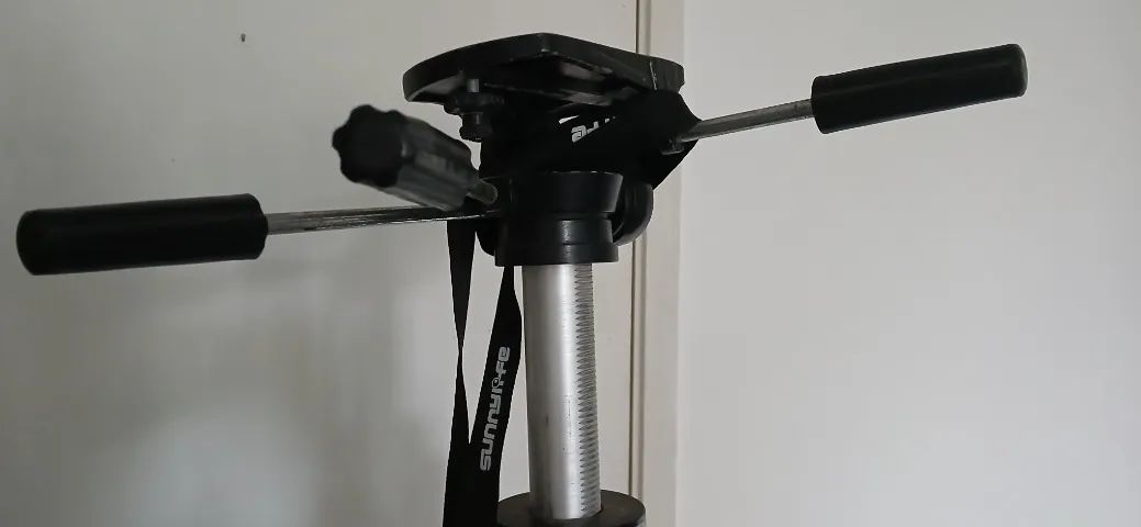 Tripé profissional - Foto 5