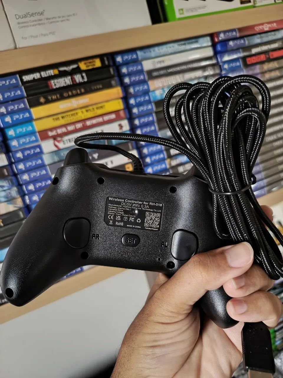 Controle PS5 com Paddles modelo com fio  - Foto 2
