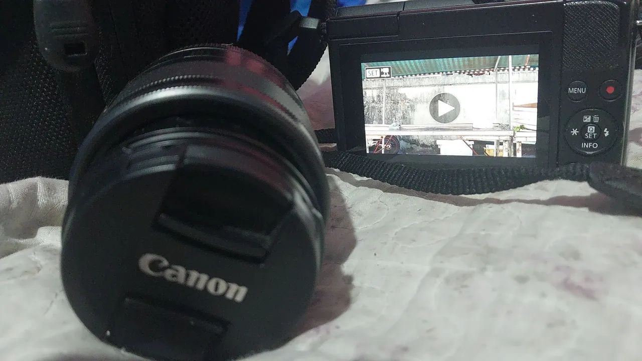 Câmera Canon EOS M200 + Lente - Foto 5