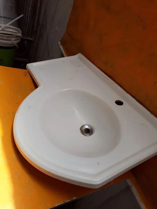 Pia branco de resina para banheiro! - Foto 6