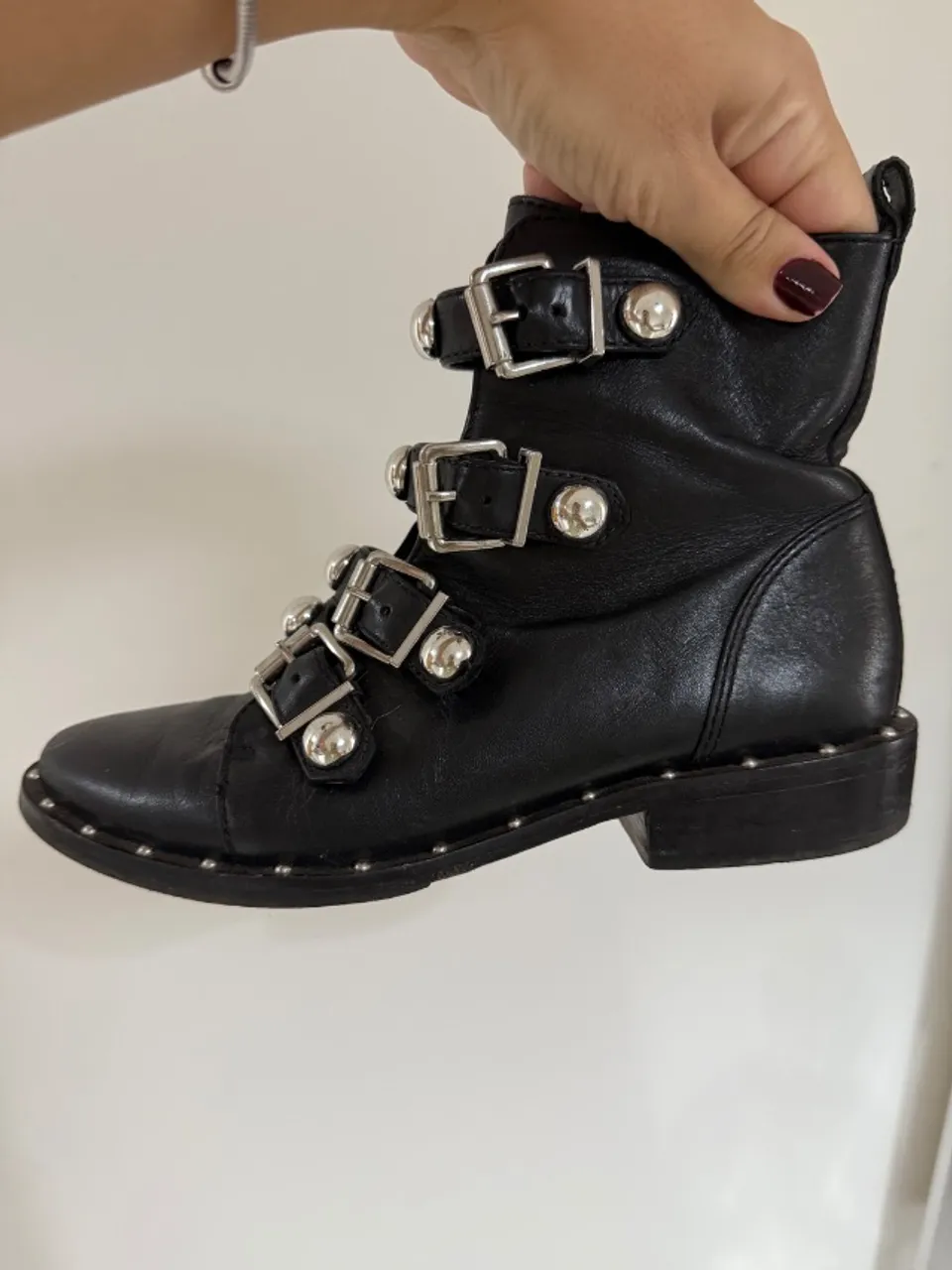 Bota Schutz