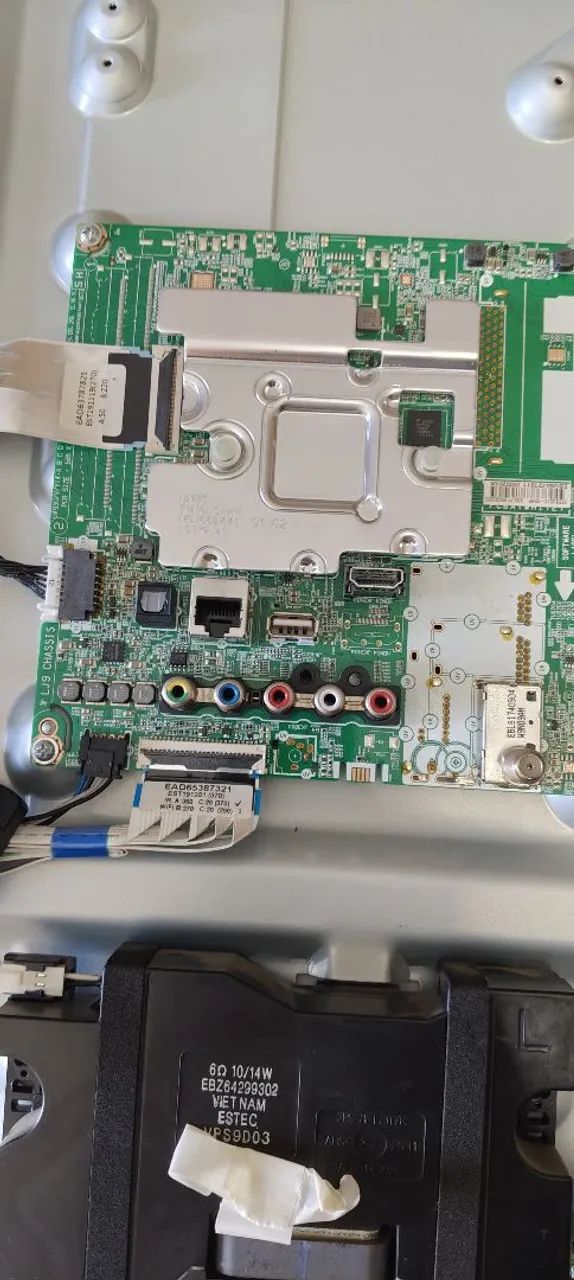 TV 60 polegadas com defeito na tela - Foto 5