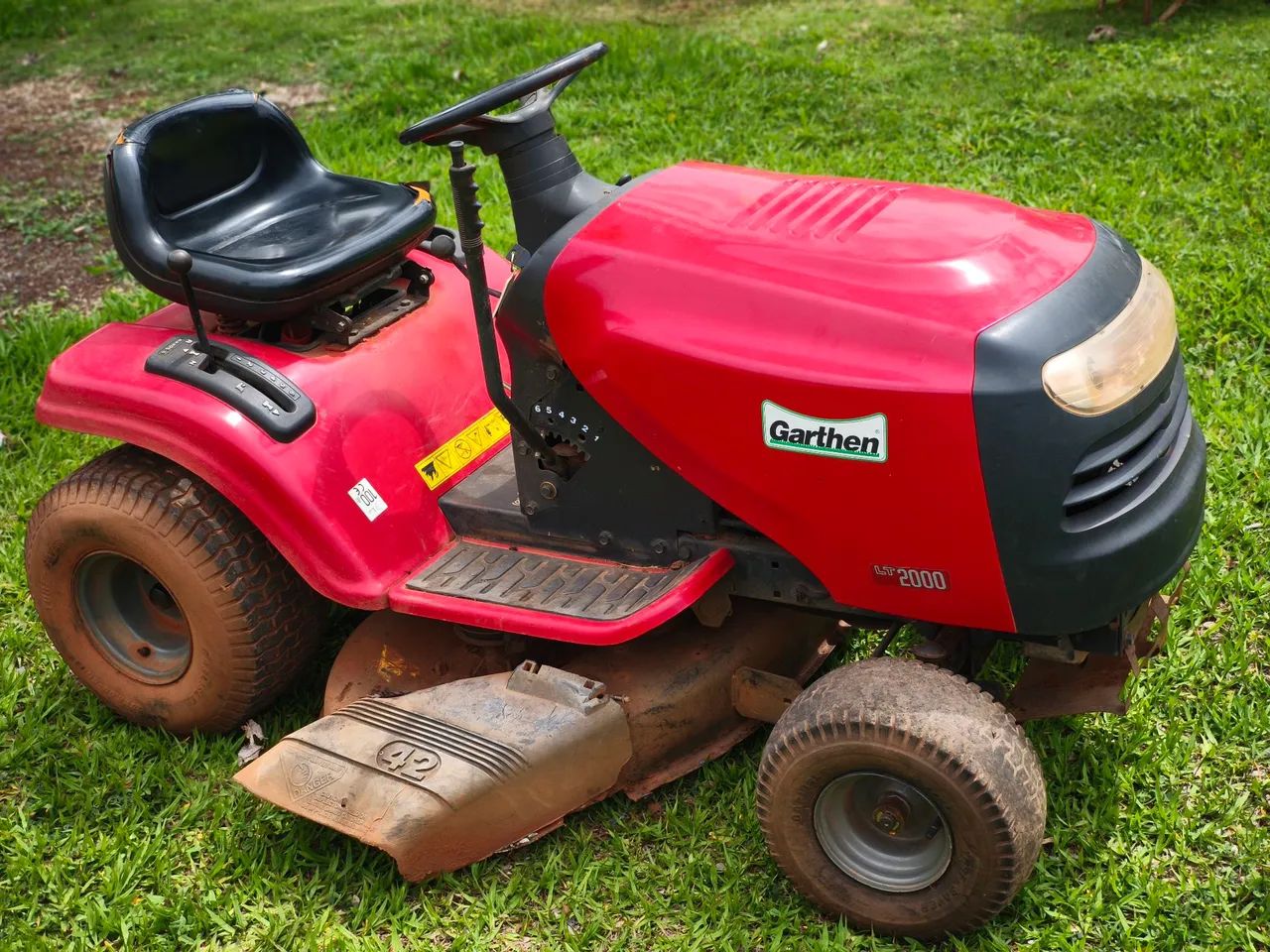 Trator cortador de grama - Foto 2