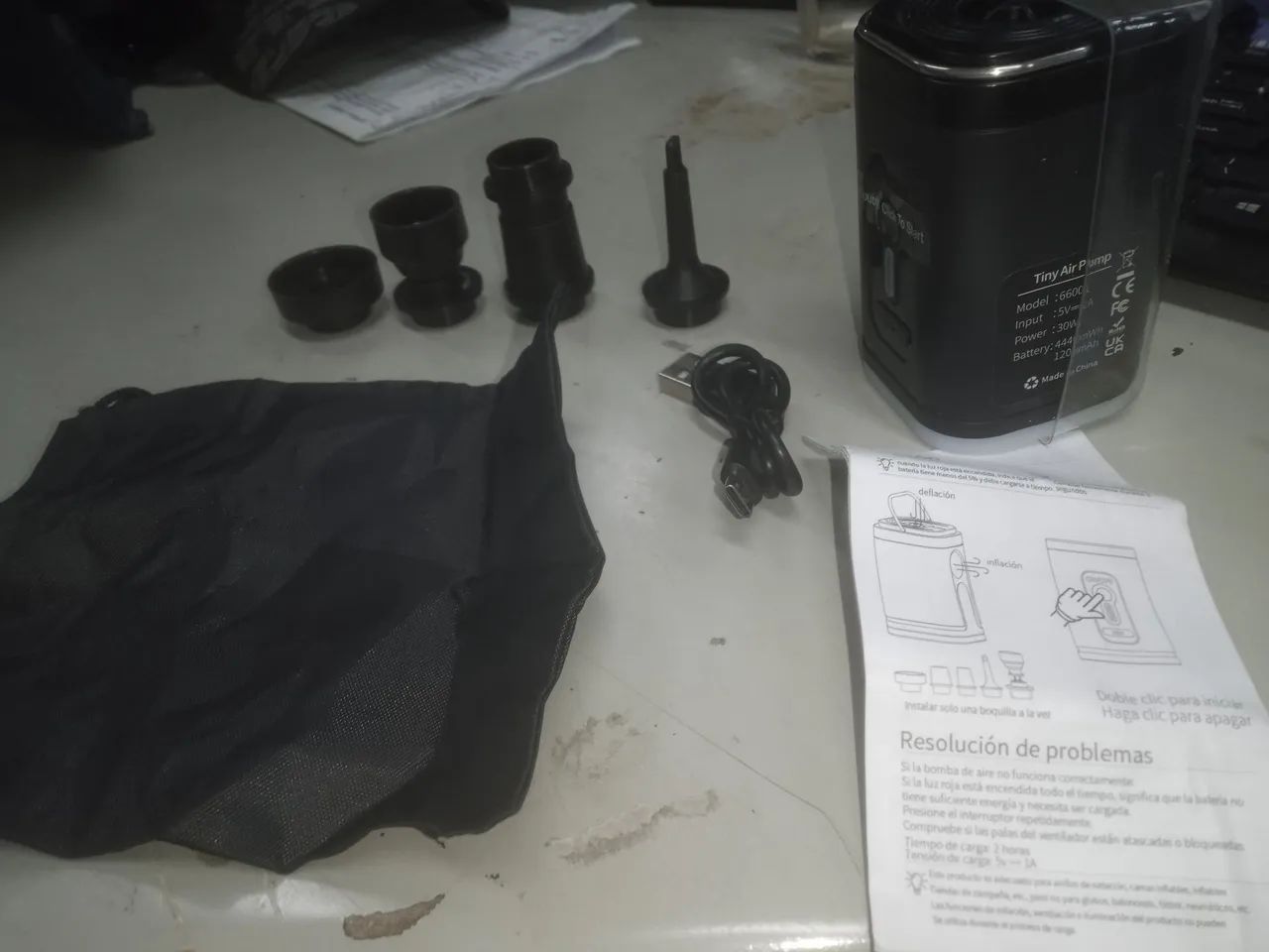 Bomba de ar elétrica portátil compressor s/ fio inflator deflator p/ infláveis só tem fora - Foto 3