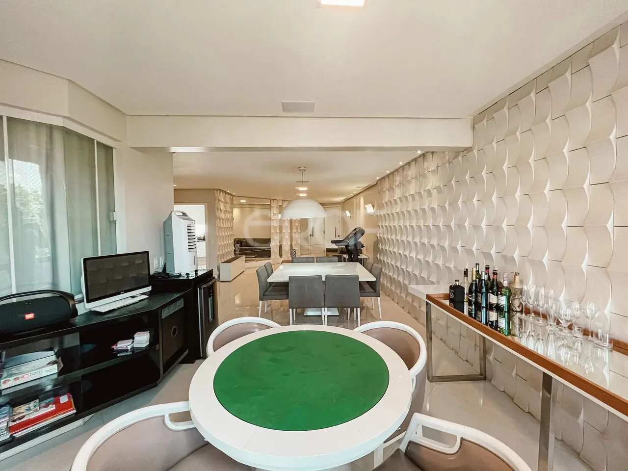 Apartamento à Venda ou Locação no bairro Formosinha - Formosa/GO