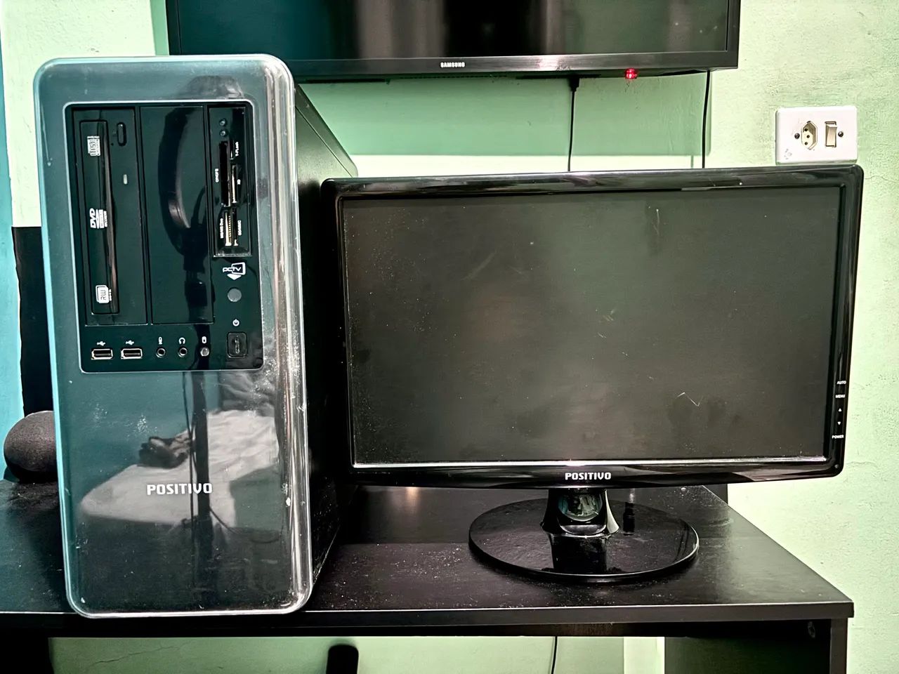 Positive Computer + 18.5 Monitor/TV with Remote Control64166986202882120