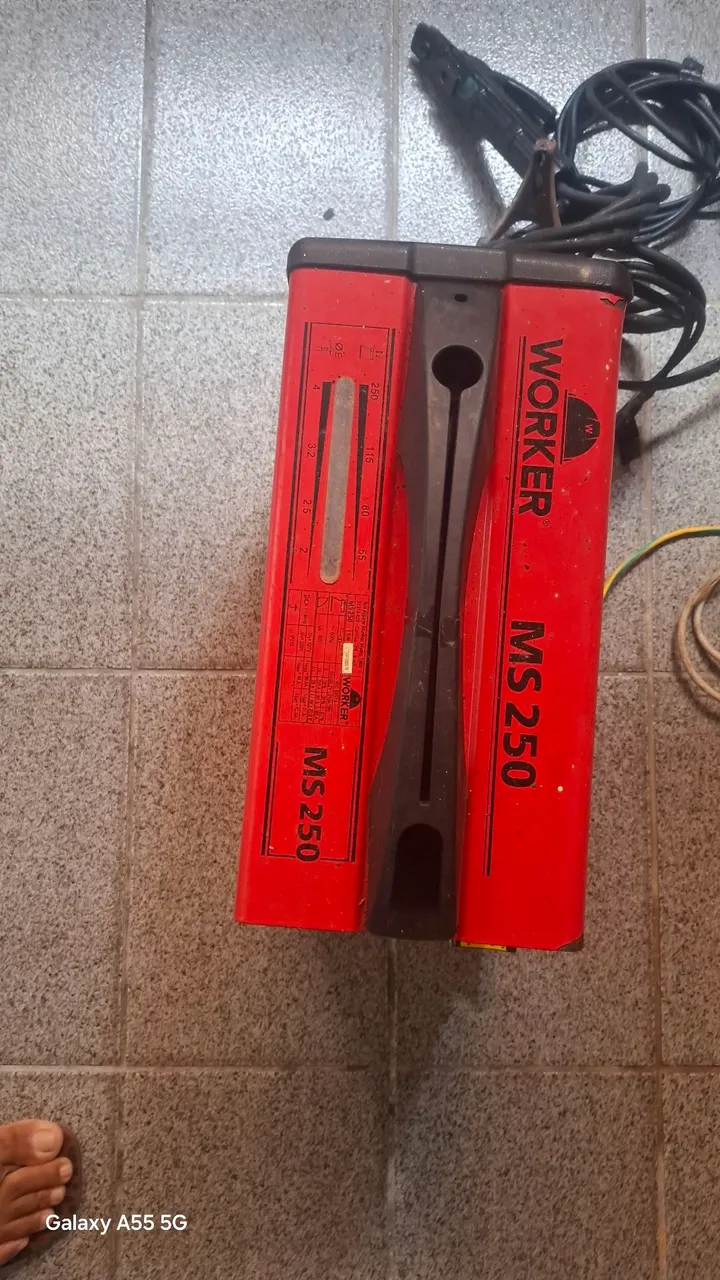 Soldador Worker MS 250