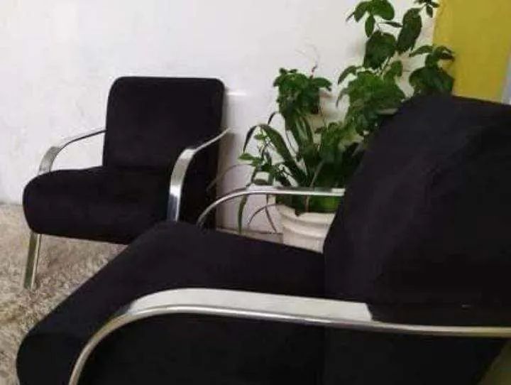 Poltronas pra ambientes recepção,  salão de beleza e barbearia  - Foto 2