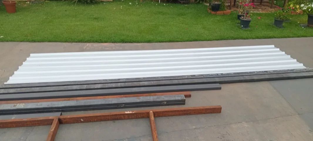 IRON BEAMS FOR ROOFING