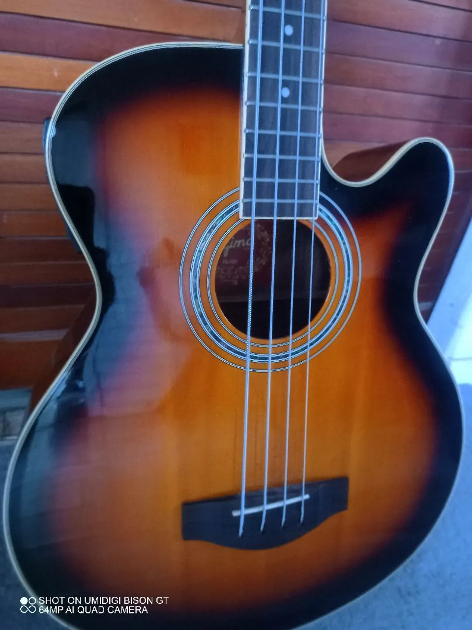 Baixo Acústico Troco.