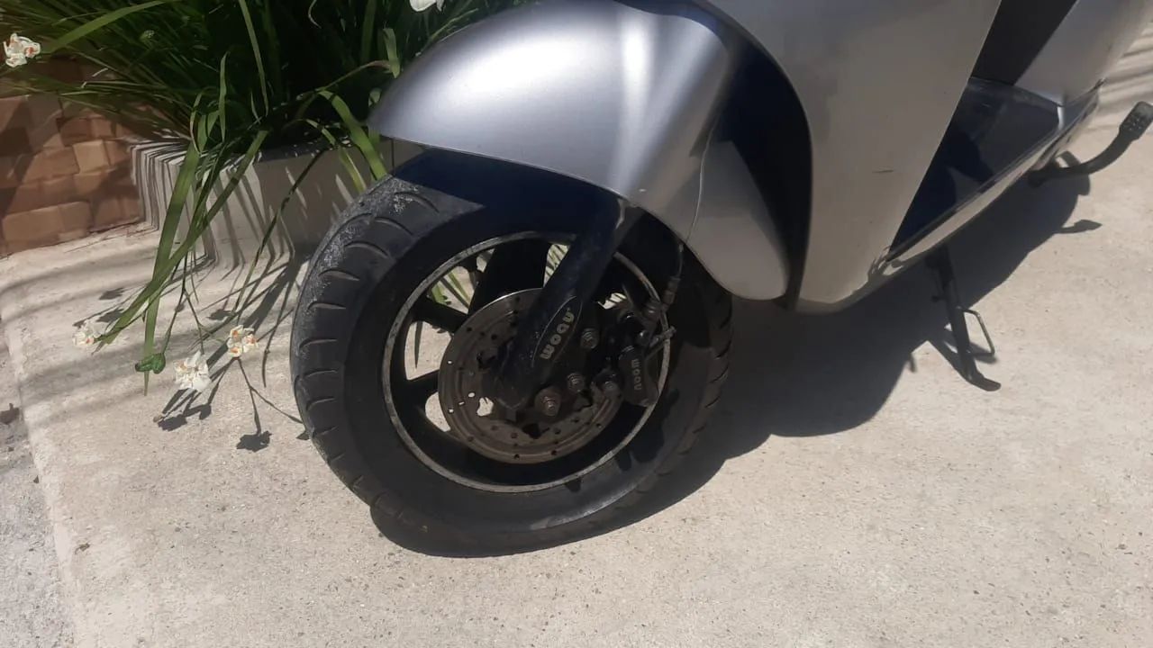 Scooter elétrica 72v/16ah 1.000w - Foto 2