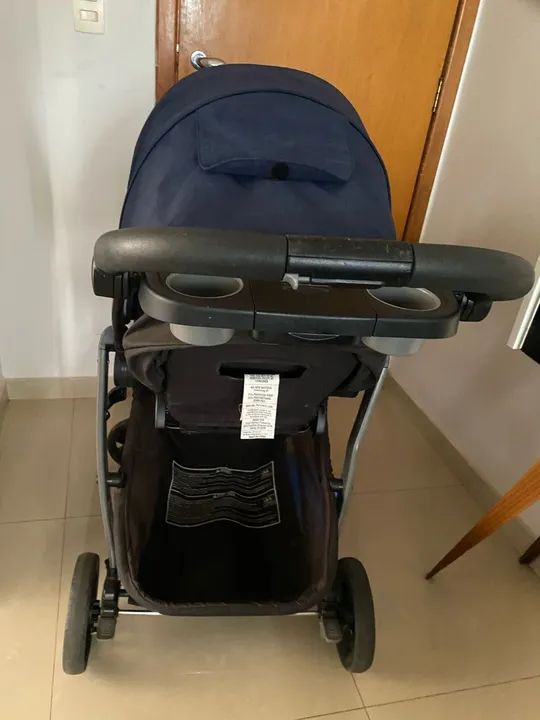Carrinho de bebê usado em ótimo estado - Foto 4