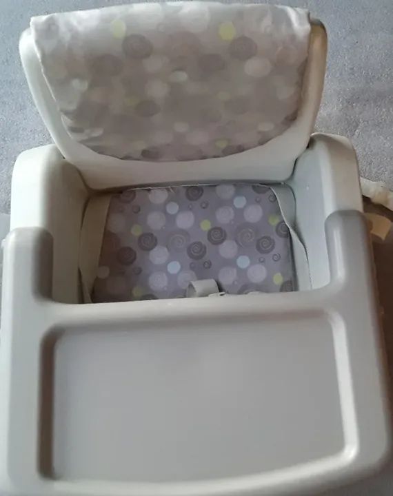 Cadeira de Alimentação Portátil da Chicco - Foto 3