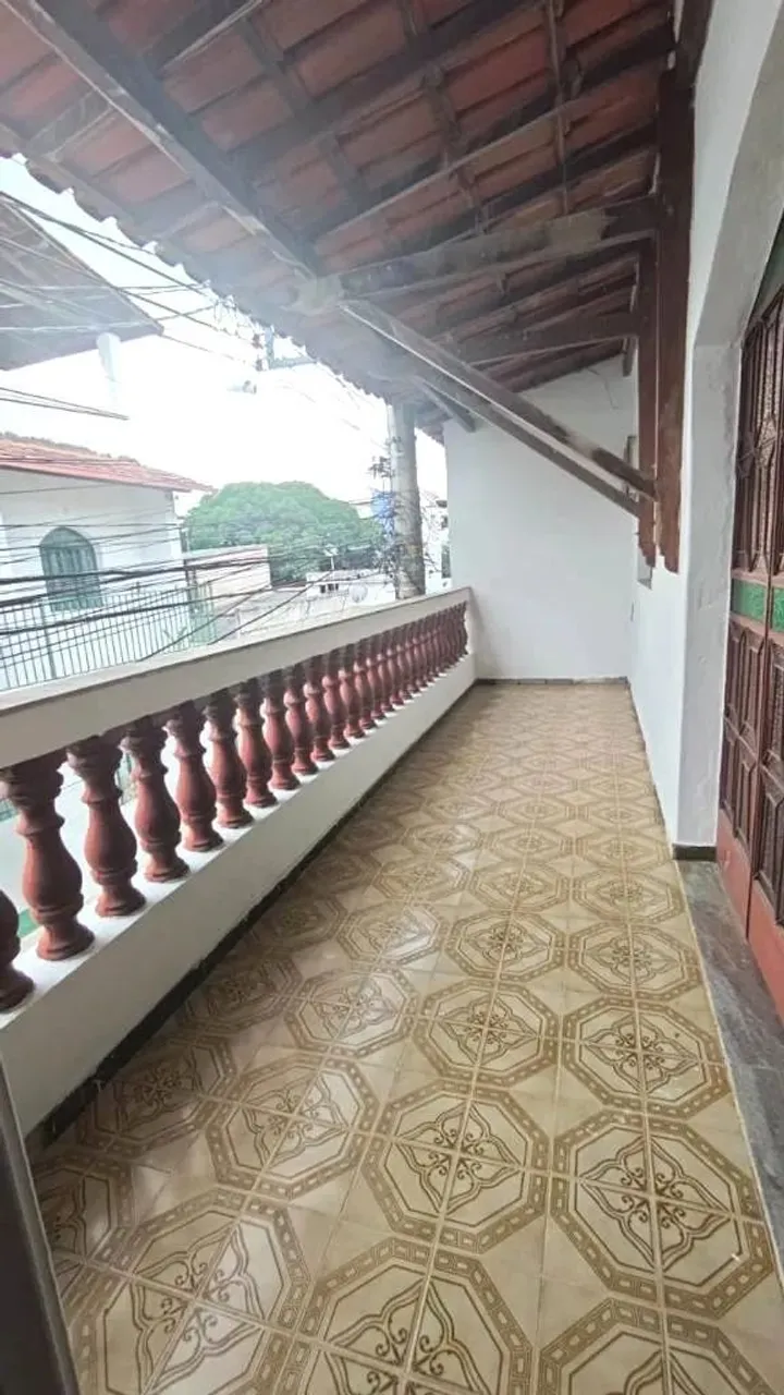 Casa Geminada Pavimento Superior Com Terraço Espaçoso