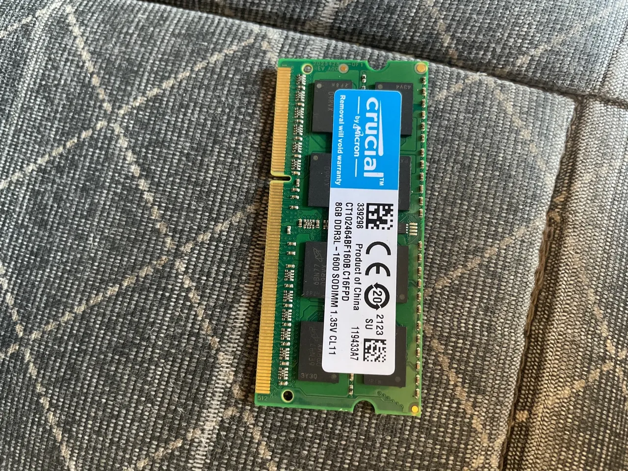 Memória RAM 4GB DDR4