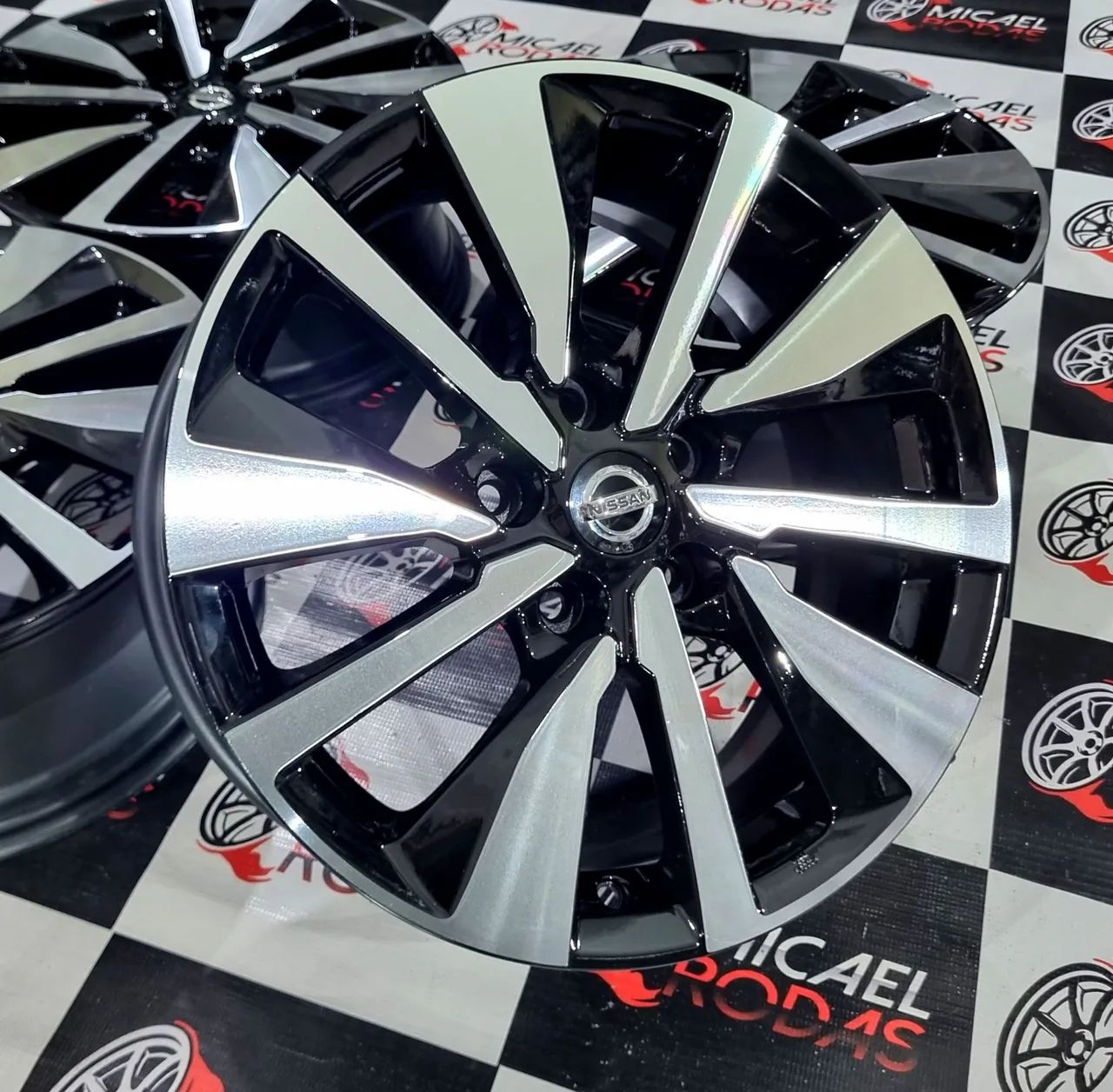 Jogo de rodas 17 Nissan sentra 5x114 Originais Zeradas - Peças