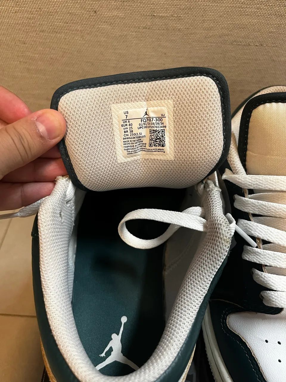Air Jordan 1 Low SE  - Foto 3