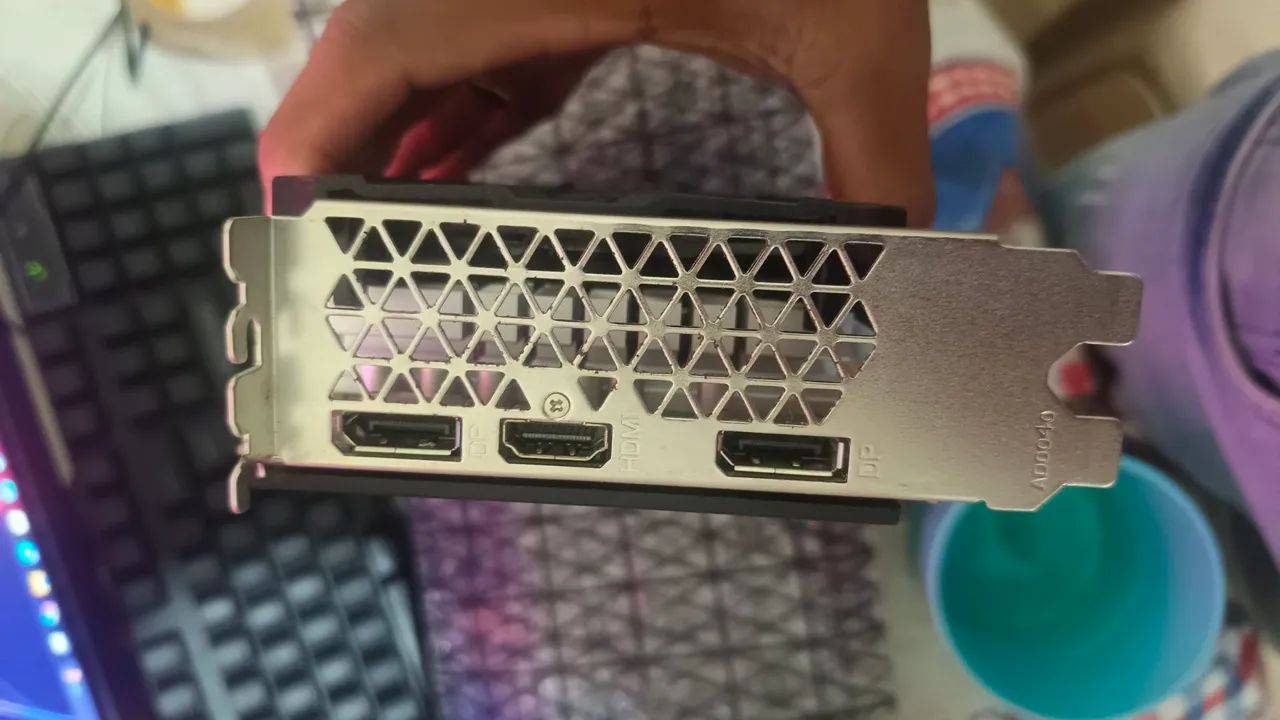 Placa de vídeo64317755864323121