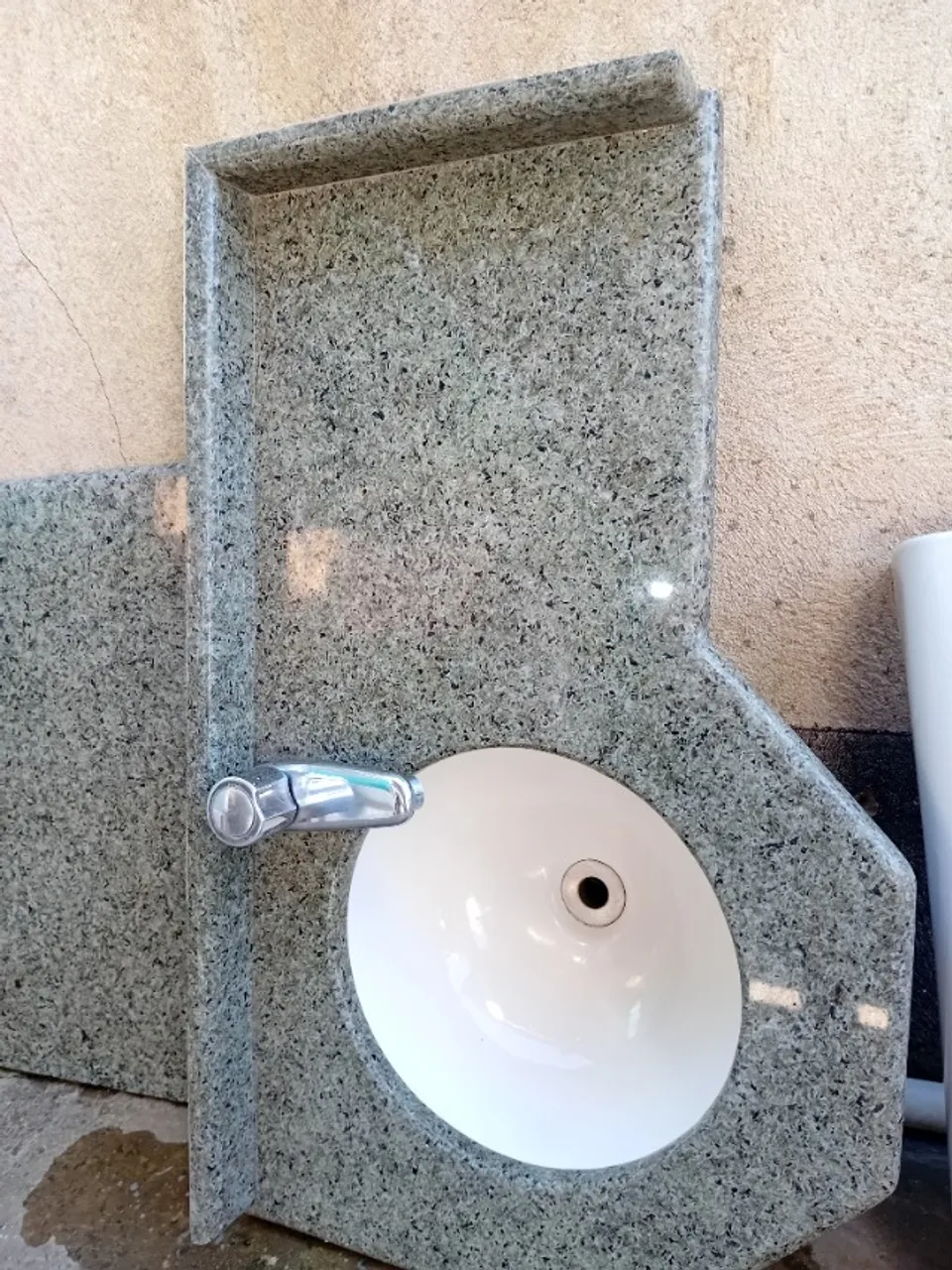 Pia de banheiro 55x81- 50x80